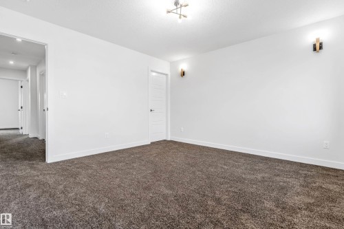 58 Patriot Way, Spruce Grove, AB - Indoor Photo Showing Other Room