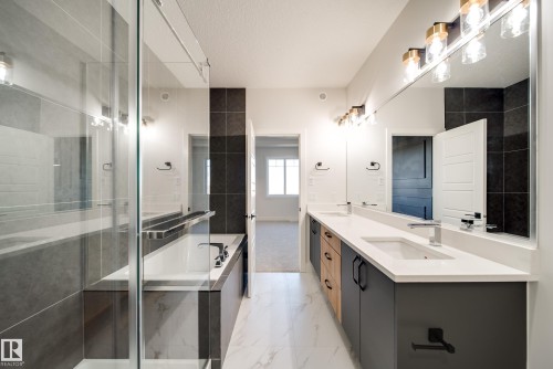 49 Norwyk Way, Spruce Grove, AB - Indoor Photo Showing Bathroom