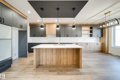 49 Norwyk Way, Spruce Grove, AB - Indoor Photo Showing Kitchen