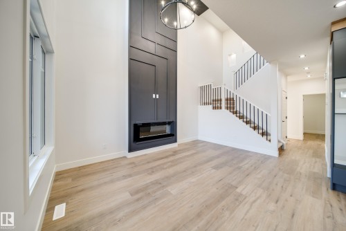 49 Norwyk Way, Spruce Grove, AB - Indoor With Fireplace