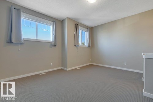 3054 Spence Wynd, Edmonton, AB - Indoor Photo Showing Other Room