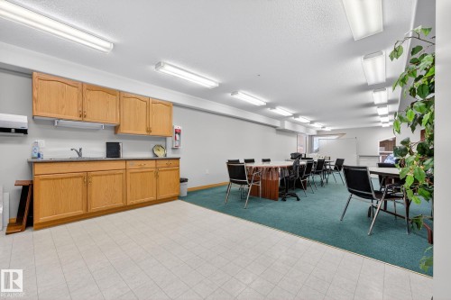 418 200 Bethel Drive, Sherwood Park, AB - Indoor