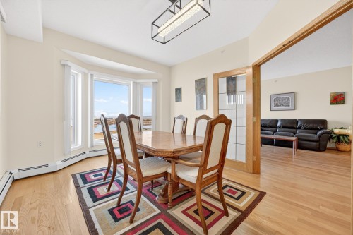 418 200 Bethel Drive, Sherwood Park, AB - Indoor Photo Showing Dining Room