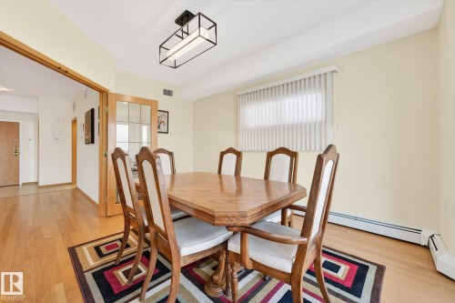 418 200 Bethel Drive, Sherwood Park, AB - Indoor Photo Showing Dining Room