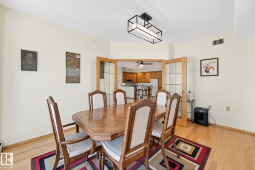 418 200 Bethel Drive, Sherwood Park, AB - Indoor Photo Showing Dining Room