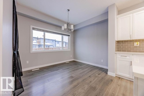 704 Conroy Crest, Edmonton, AB - Indoor