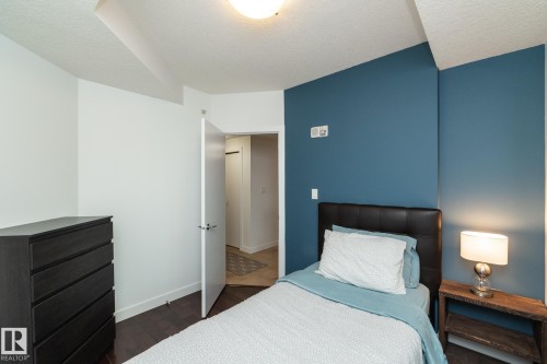 505 10055 118 Street, Edmonton, AB - Indoor Photo Showing Bedroom