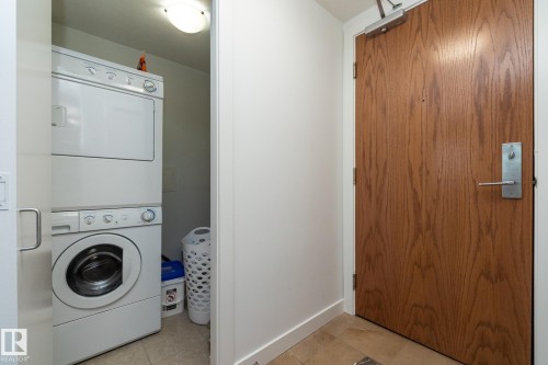 505 10055 118 Street, Edmonton, AB - Indoor Photo Showing Laundry Room
