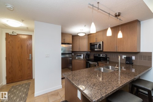 505 10055 118 Street, Edmonton, AB - Indoor Photo Showing Kitchen With Stainless Steel Kitchen With Double Sink With Upgraded Kitchen