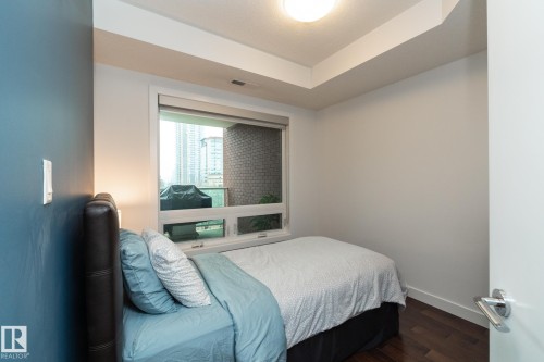 505 10055 118 Street, Edmonton, AB - Indoor Photo Showing Bedroom