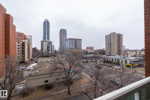 505 10055 118 Street, Edmonton, AB - Outdoor