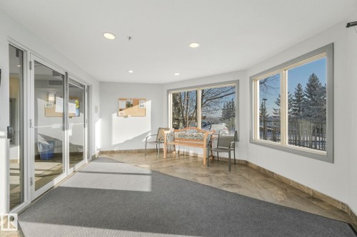 402 530 Hooke Road, Edmonton, AB - Indoor