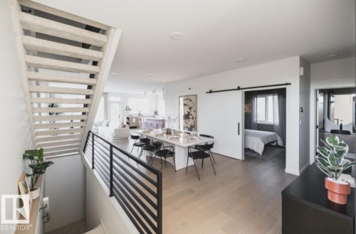 7111 50A Avenue, Beaumont, AB - Indoor