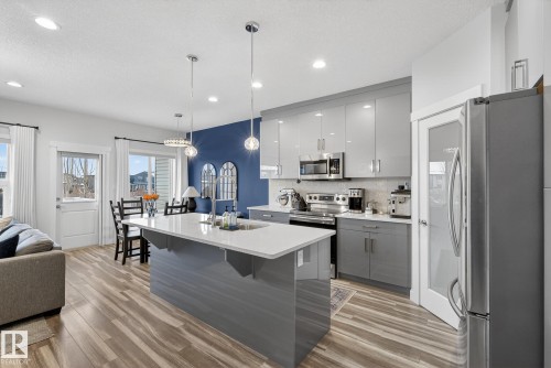 17727 13 Avenue, Edmonton, AB - Indoor Photo Showing Kitchen With Upgraded Kitchen