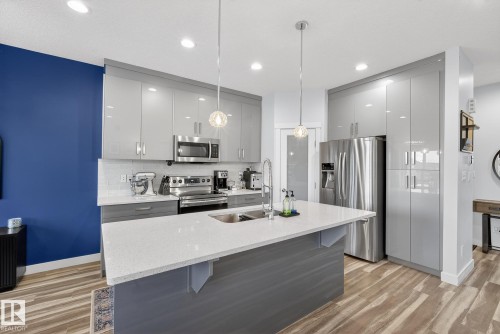 17727 13 Avenue, Edmonton, AB - Indoor Photo Showing Kitchen With Upgraded Kitchen