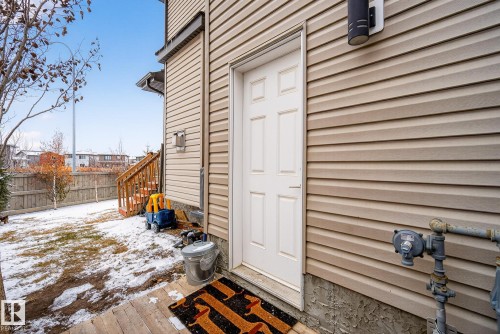 17727 13 Avenue, Edmonton, AB - Outdoor