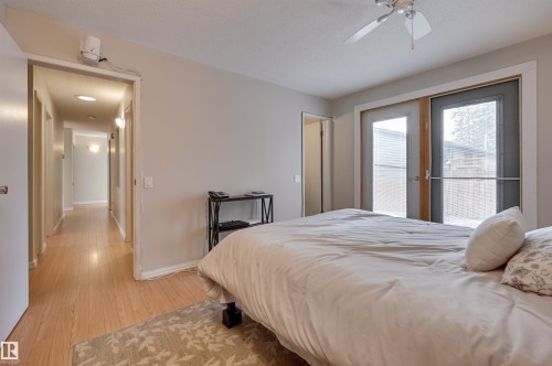 6704 94 Avenue, Edmonton, AB - Indoor Photo Showing Bedroom