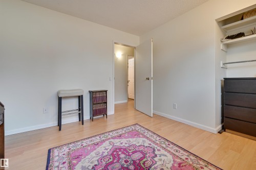 6704 94 Avenue, Edmonton, AB - Indoor