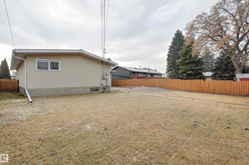 6704 94 Avenue, Edmonton, AB - Outdoor