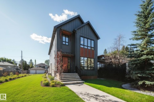 40A Valleyview Crescent, Edmonton, AB - Outdoor