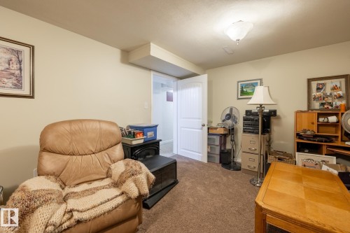 4317 53 Street, Wetaskiwin, AB - Indoor