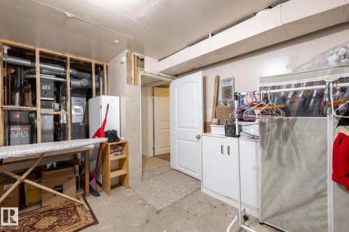 4317 53 Street, Wetaskiwin, AB - Indoor