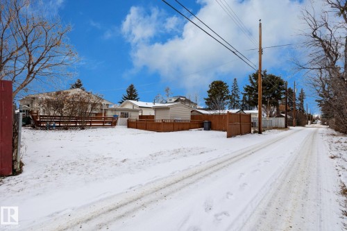 4317 53 Street, Wetaskiwin, AB - Outdoor