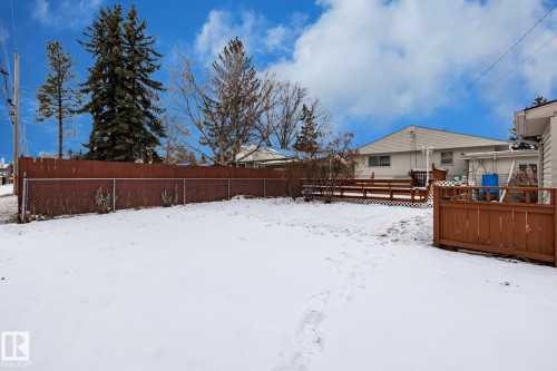 4317 53 Street, Wetaskiwin, AB - Outdoor