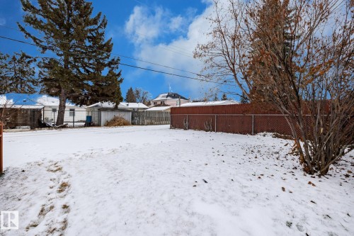 4317 53 Street, Wetaskiwin, AB - Outdoor