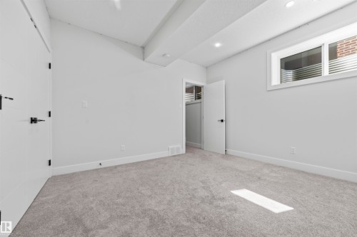 10537 136 Street, Edmonton, AB - Indoor Photo Showing Other Room
