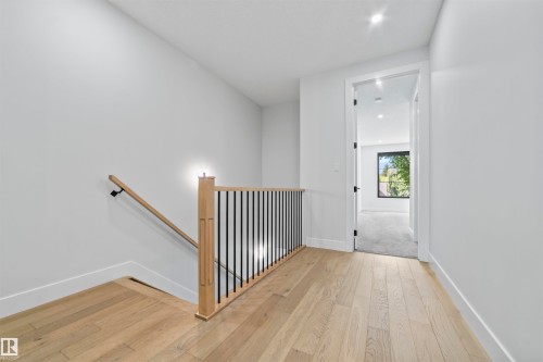 10537 136 Street, Edmonton, AB - Indoor Photo Showing Other Room