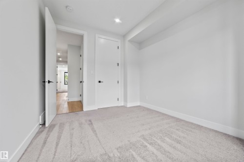 10537 136 Street, Edmonton, AB - Indoor Photo Showing Other Room