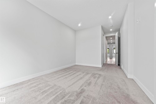 10537 136 Street, Edmonton, AB - Indoor Photo Showing Other Room