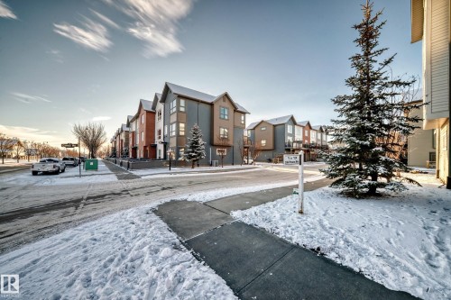 11 2560 Pegasus Boulevard, Edmonton, AB - Outdoor