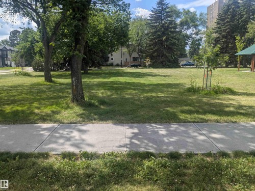 11207 128 Street, Edmonton, AB 