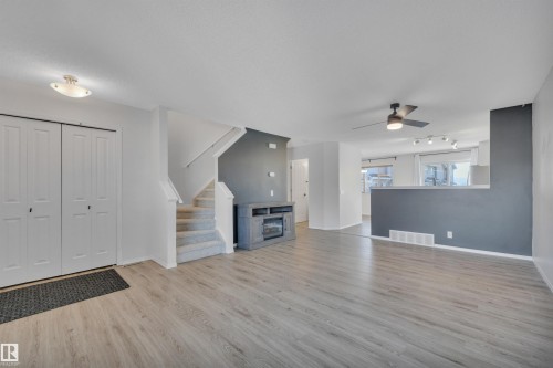 72 3075 Trelle Crescent, Edmonton, AB - Indoor