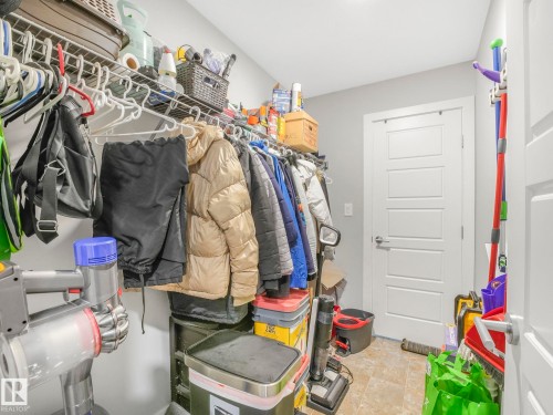 4503 126 Avenue, Edmonton, AB - Indoor With Storage