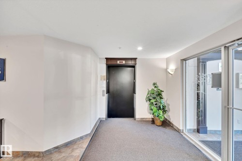 116 300 Palisades Way, Sherwood Park, AB - Indoor Photo Showing Kitchen