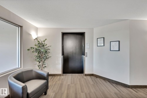 116 300 Palisades Way, Sherwood Park, AB - Indoor Photo Showing Other Room