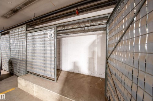 116 300 Palisades Way, Sherwood Park, AB - Indoor Photo Showing Garage