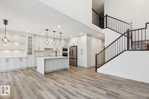 6275 19 Street, Rural Leduc County, AB - Indoor Photo Showing Kitchen With Upgraded Kitchen