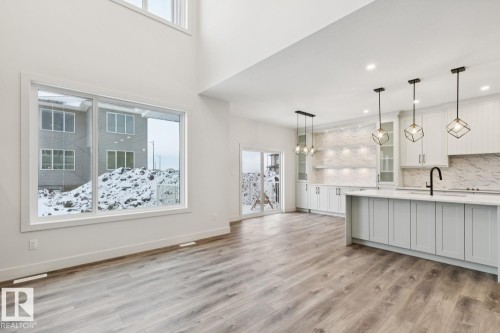 6275 19 Street, Rural Leduc County, AB - Indoor Photo Showing Kitchen With Upgraded Kitchen