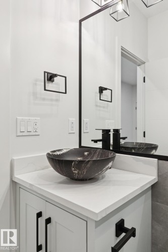 6275 19 Street, Rural Leduc County, AB - Indoor Photo Showing Laundry Room