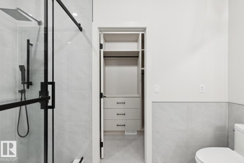 6275 19 Street, Rural Leduc County, AB - Indoor Photo Showing Bathroom