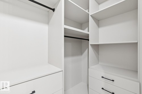 6275 19 Street, Rural Leduc County, AB - Indoor With Storage