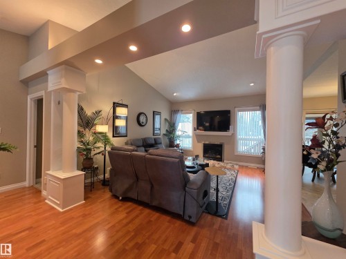185 Willow Drive, Breton, AB - Indoor Photo Showing Living Room With Fireplace