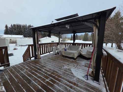 185 Willow Drive, Breton, AB - Outdoor With Deck Patio Veranda With Exterior