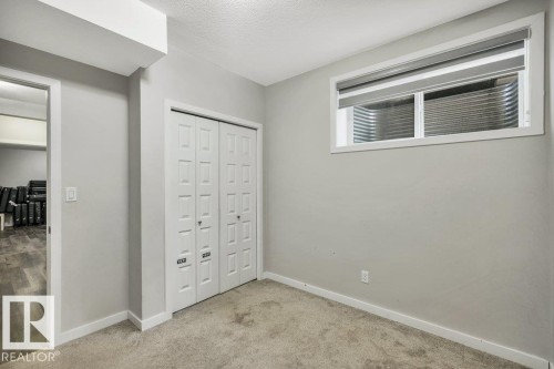 5121 1B Avenue, Edmonton, AB - Indoor