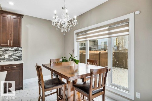 5121 1B Avenue, Edmonton, AB - Indoor Photo Showing Dining Room