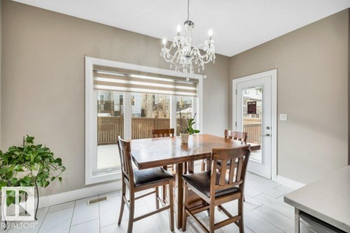 5121 1B Avenue, Edmonton, AB - Indoor Photo Showing Dining Room
